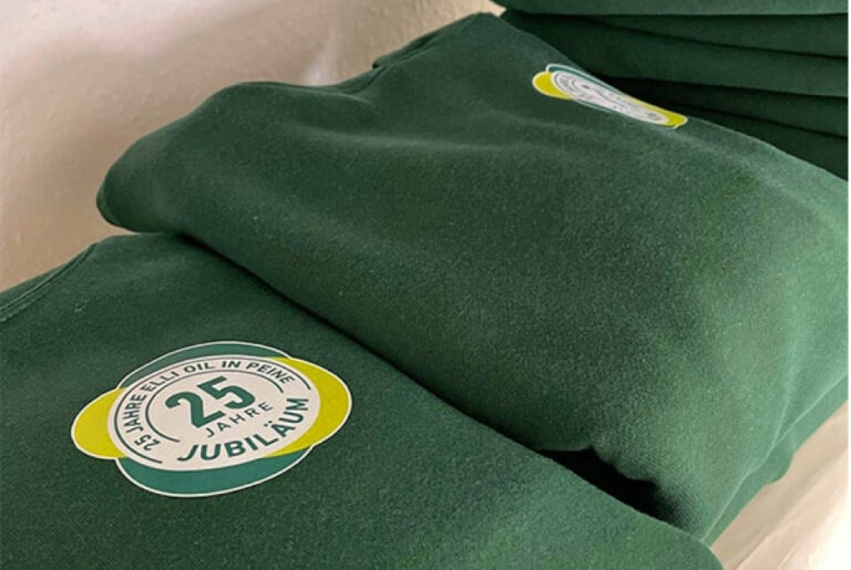 Pullover mit Jubiläums-Logo