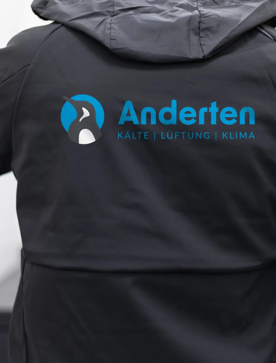 Eine Regenjacke für Anderten Kälte & Klima