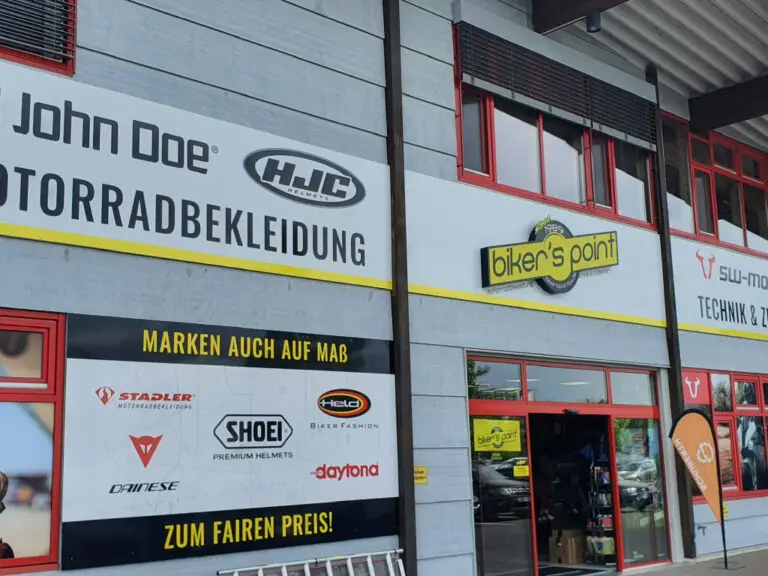 Werbetechnik Fassadenbeschriftung