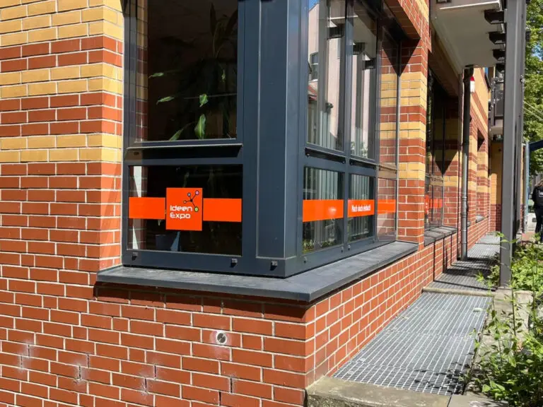 Schaufensterbeschriftung IdeenExpo